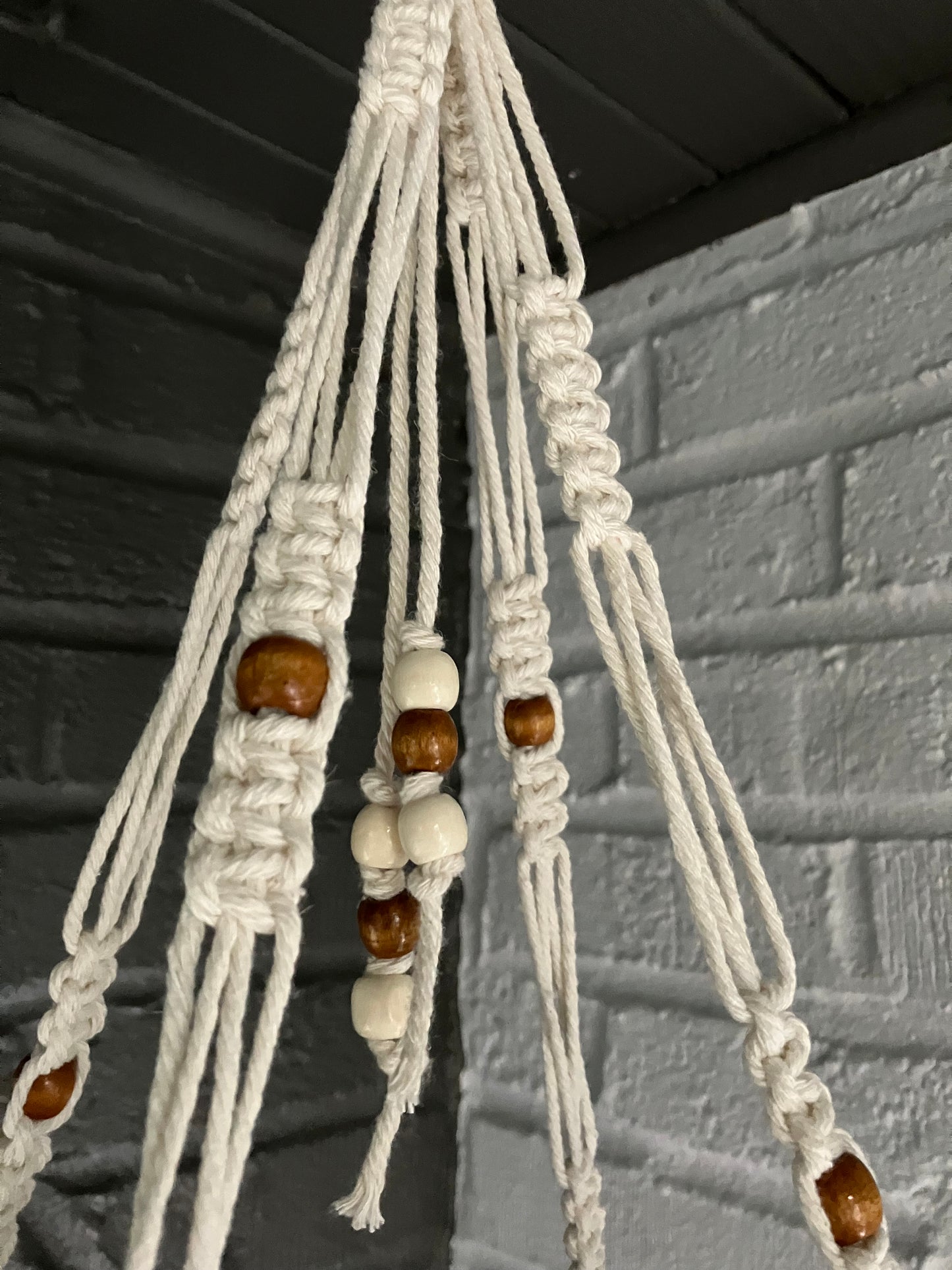 Macrame basket: Ida