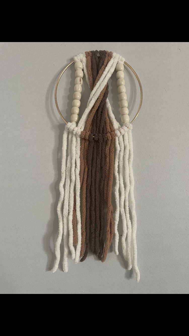 Macrame wall hanging: Tonya