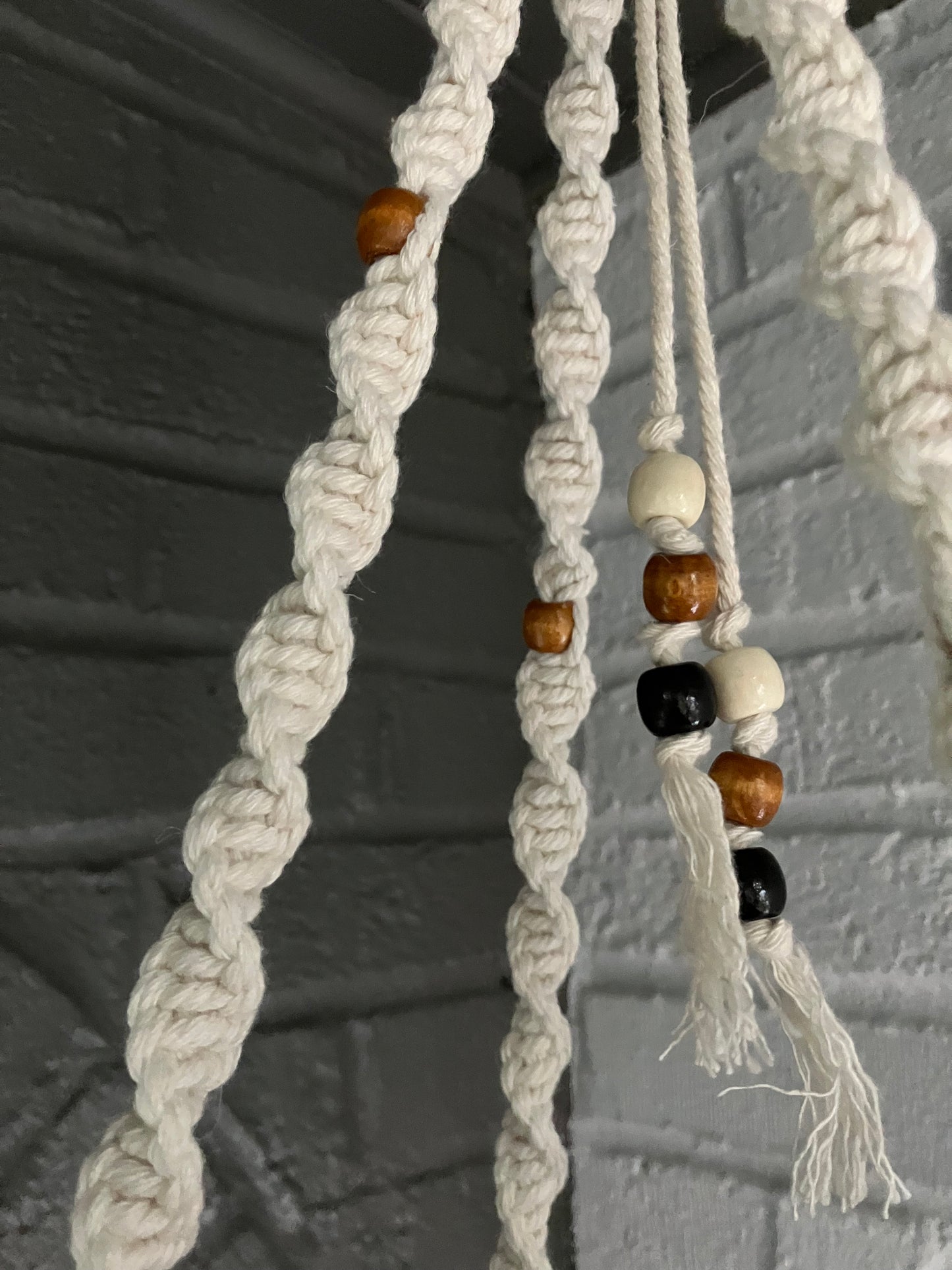 Macrame basket: Tatianna
