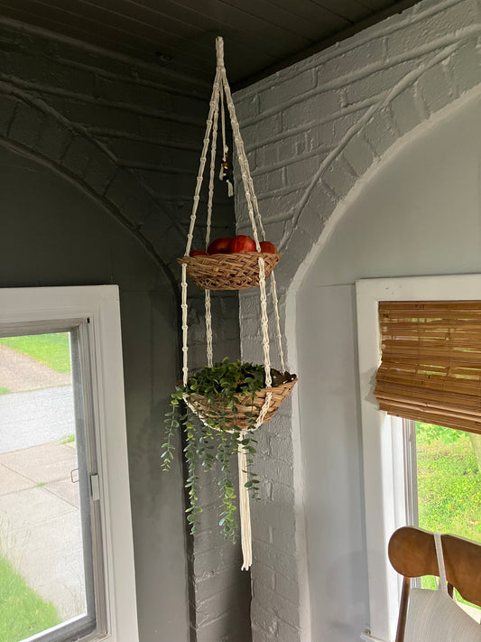 Macrame basket: Zuri