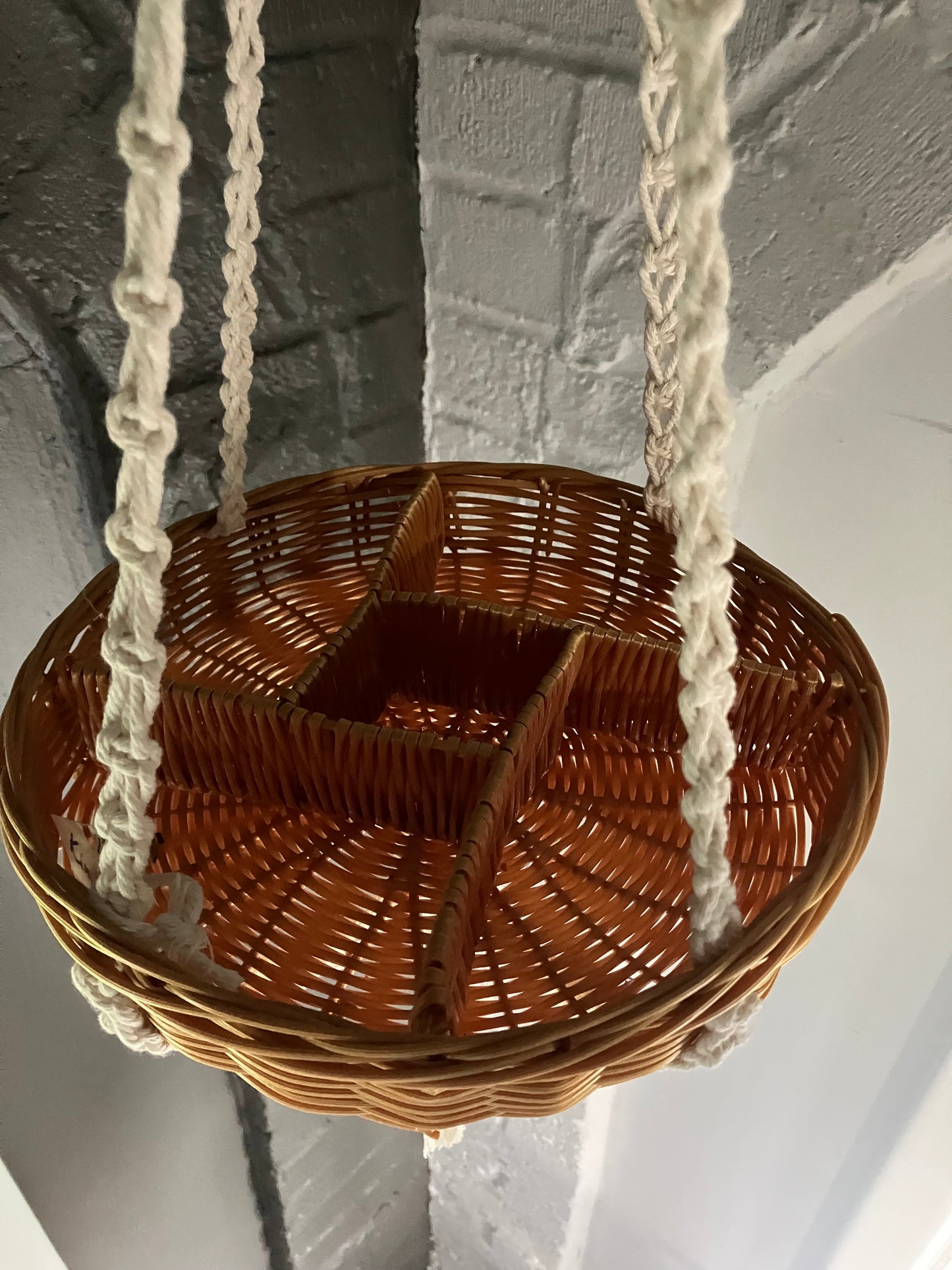 Macrame basket: Kimiko